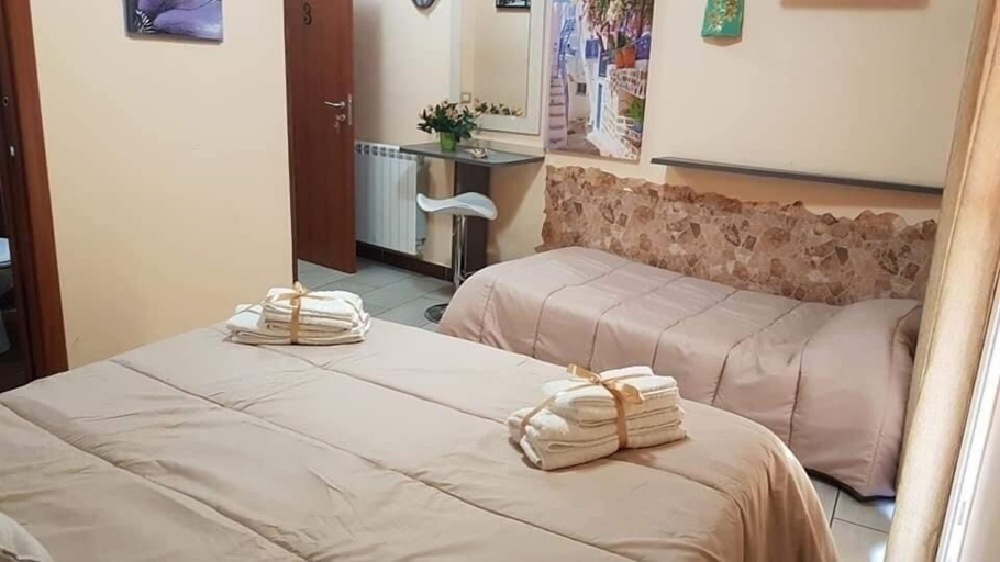 Bedroom 4, Golden Dreams B&B, Reggio Di Calabria