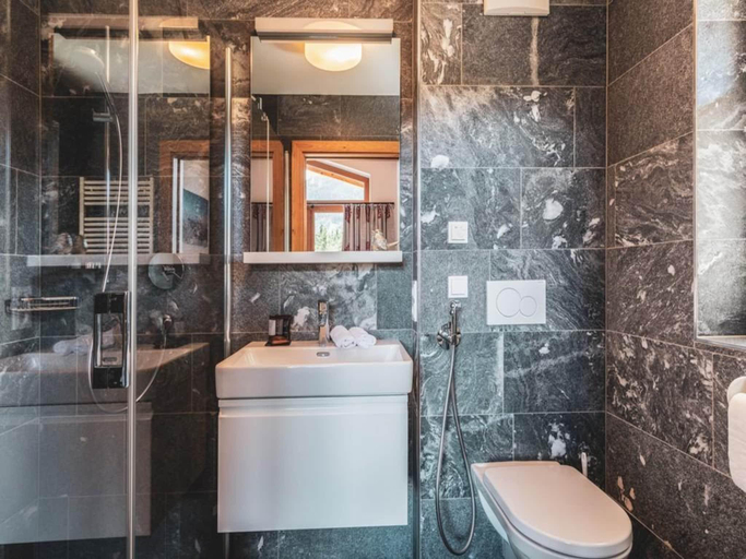 Bathroom 4, Chalet near Wildkogel Arena, Zell am See