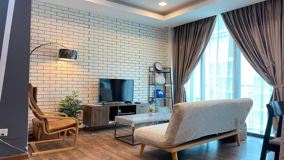 Others 5, Vivacity Jazz Suite 3 with Netflix - Kuching Mall, Kuching