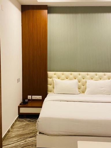Others 3, barkah inn, Kannur