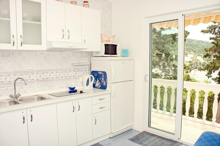 Others 4, Apartment Gojko, Podgora