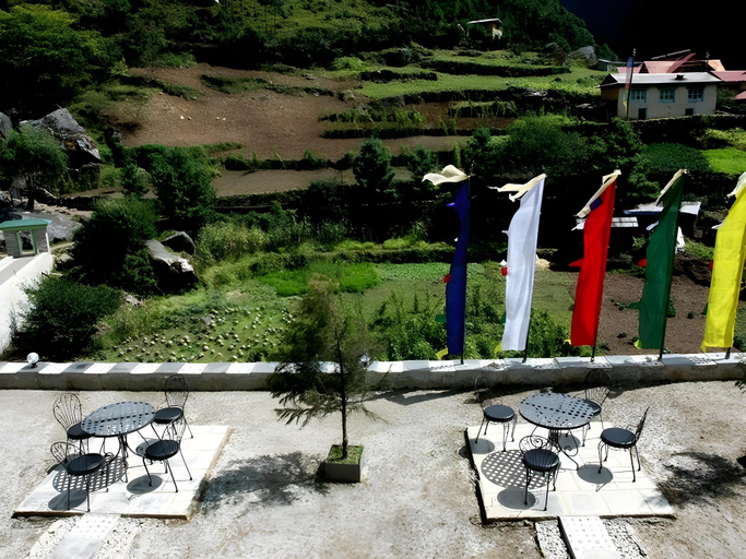 Others 2, Mountain Lodges of Nepal - Monjo, Sagarmatha
