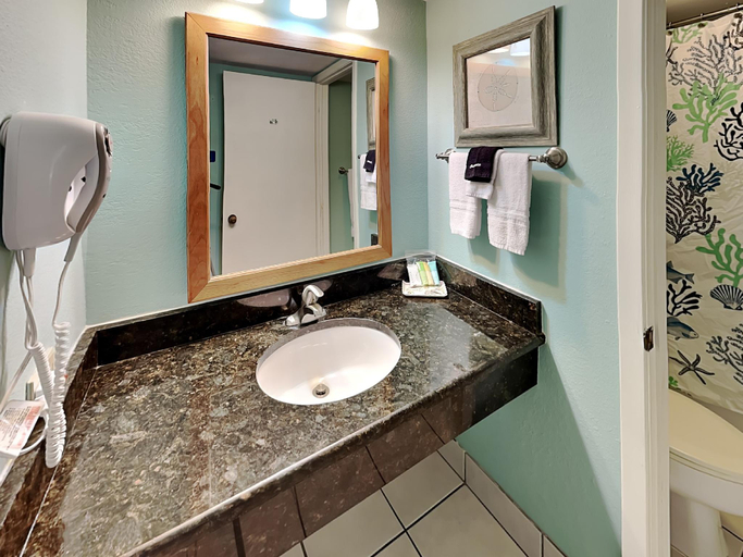 Bathroom 4, Laguna Reef 121 - Gone Coastal, Aransas