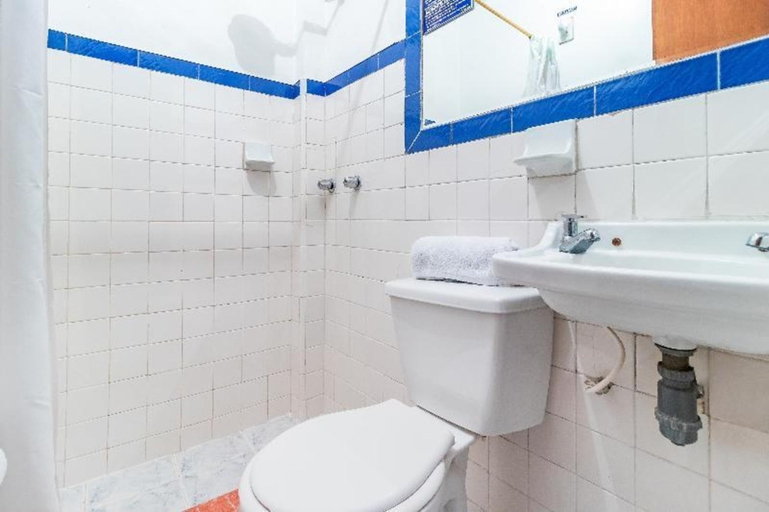 Bathroom, Hotel Casa Victoria Av 30, Santafé de Bogotá