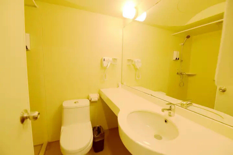 Bathroom 3, 7 Days Inn Taizhou Railway Station Zhongjia, Taizhou