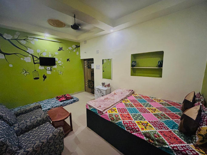 Others 4, Sun India Guest House, Haora