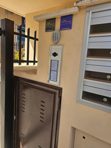 Others 3, Green and Blue Apartment - Metro C, Free Parking and Wifi, Roma