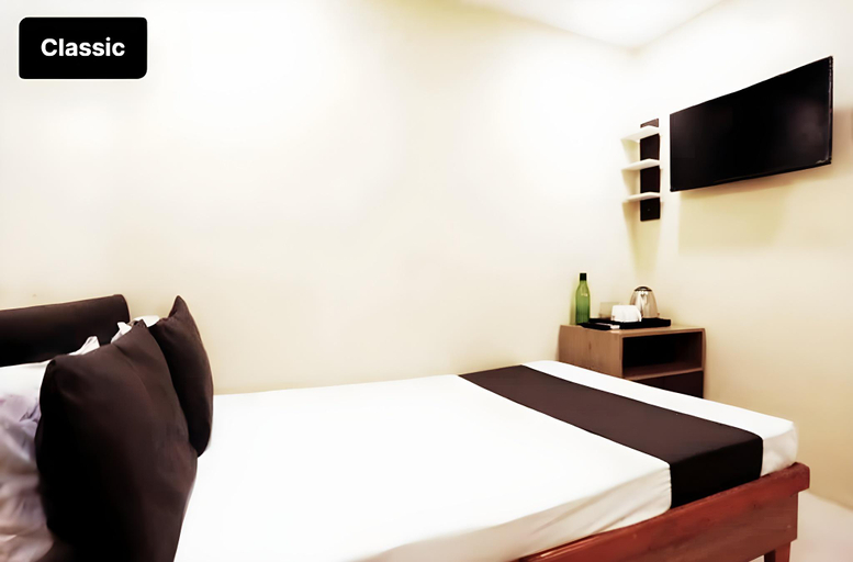 Bedroom, Dormitory & PG Ibis, Surat
