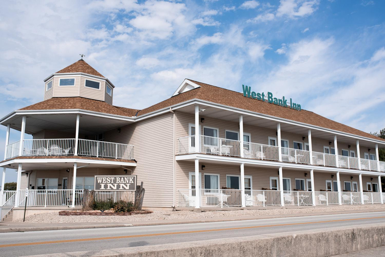 Others 5, WEST BANK INN, Mercer