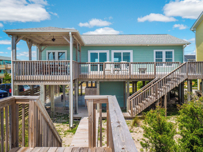 Exterior & Views 2, Green Dolphin by Topsail Realty, Pender