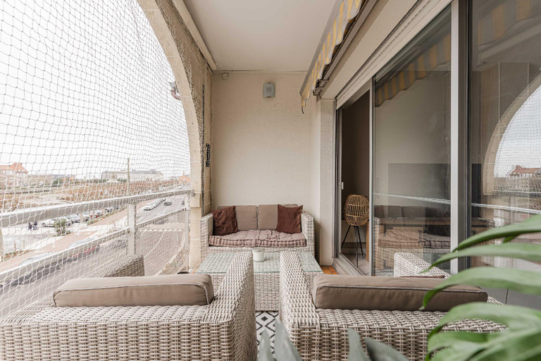 Interior view 5, Modern Apartment with Terrace Trouville, Calvados