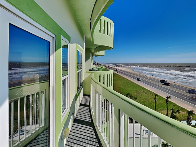Others 5, Coastal Class by Ryson Vacation Rentals, Galveston
