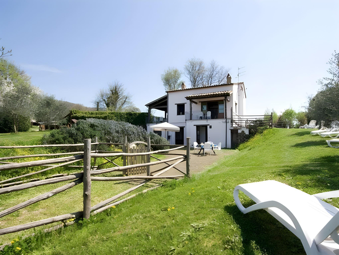Exterior view 4, Il Ciliegio, Grosseto