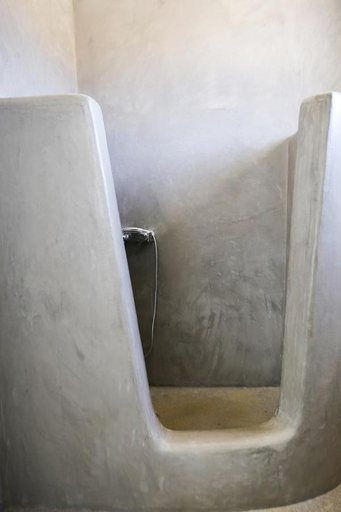 Bathroom 3, Guardiero, South Aegean