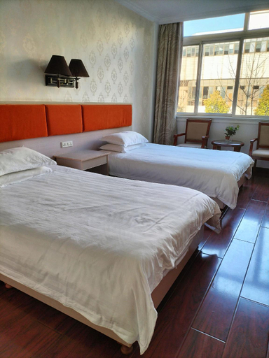 Bedroom 4, Nanfang Hotel, Huangshan
