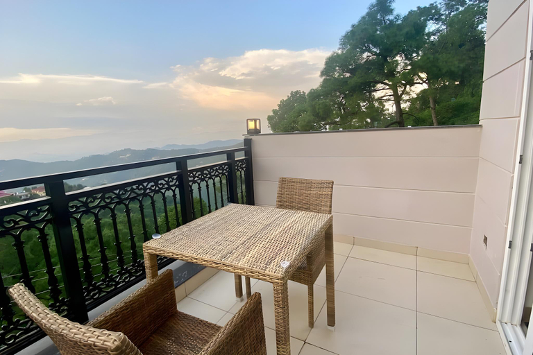 Others 4, Luxe Resorts, Solan