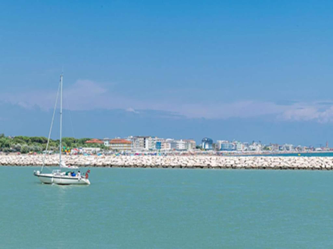 3, Apartment in Caorle near Adriatic Beach, Venezia