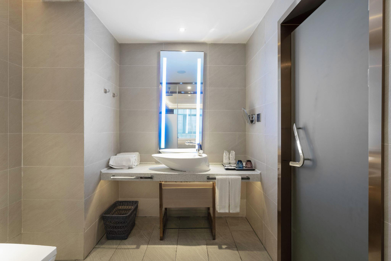 Bathroom 3, Lavande Hotel·Zunyi Bozhou, Zunyi
