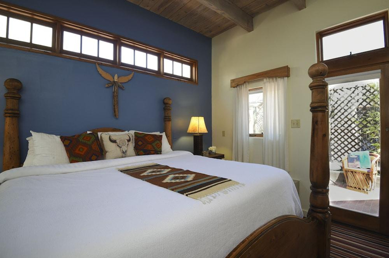Bedroom 2, The Abiquiu Inn, Rio Arriba