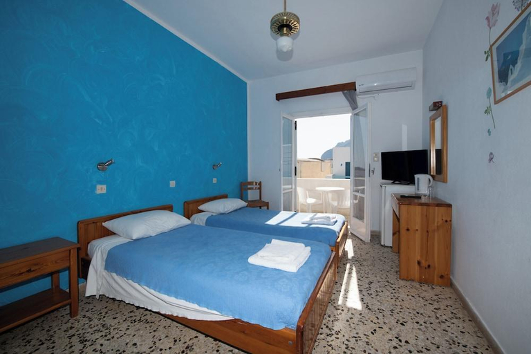 Bedroom 2, Dilino Hotel, South Aegean