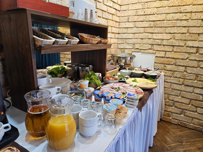 Food & Drinks 3, Aparthotel Jurowiecka 60, Białystok City