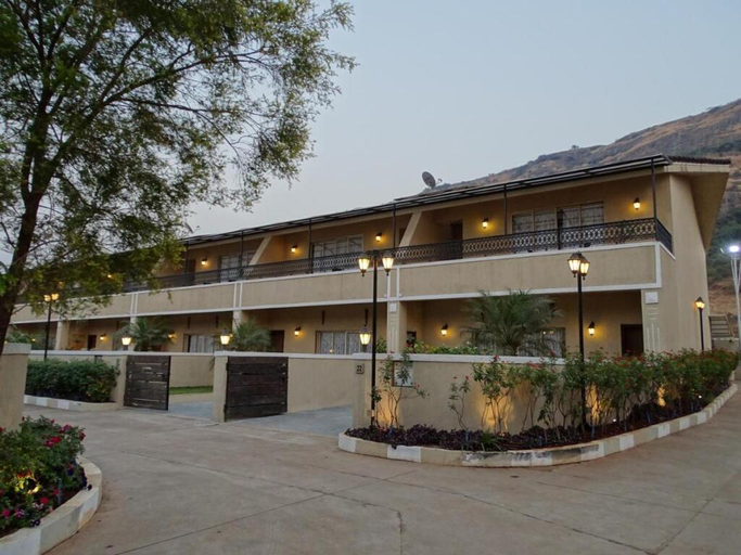 Exterior & Views, Misty Meadows Lonavala, Pune