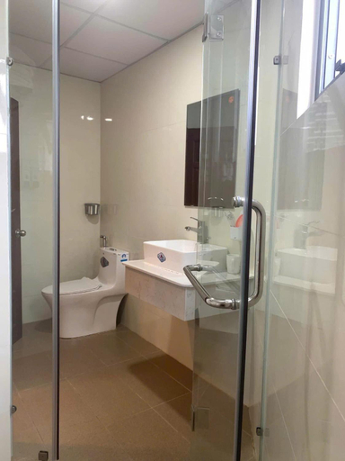 Bathroom, Happy Beach hotel, Nha Trang