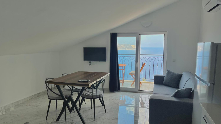Others 3, Kas Eylul Suit Pansiyon, Kaş