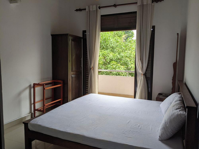 Bedroom 2, Serendip Villa Holiday Home, Devinuwara
