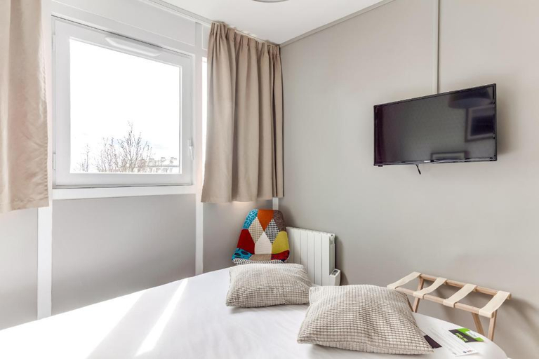 Bedroom 2, Brit Hotel Saint-Nazaire Centre, Loire-Atlantique