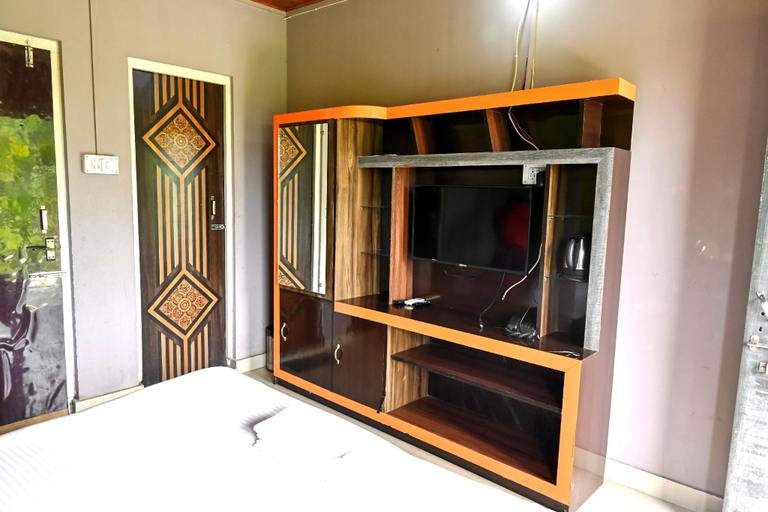 Bedroom 2, Rahaman Farm House, Jalpaiguri