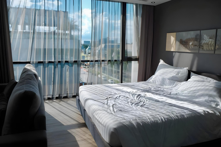 Bedroom 2, Neca Reiche, Hat Yai