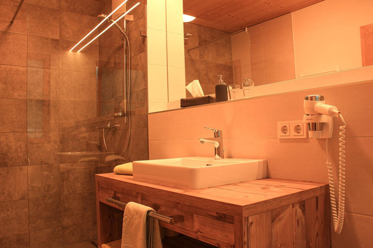 Bathroom, Ferienwohnungen Obermussbach, Zell am See