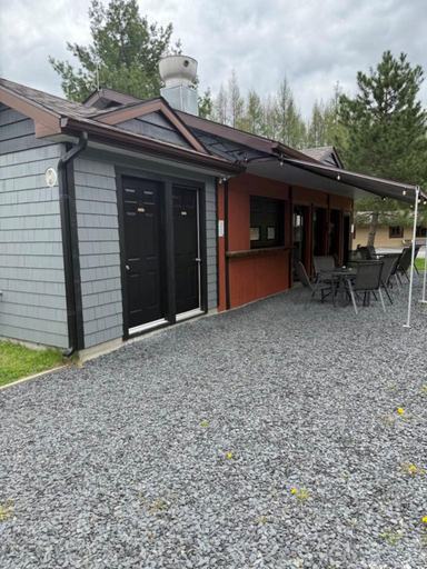 Others 5, Auberge MicKy Inc, Madawaska