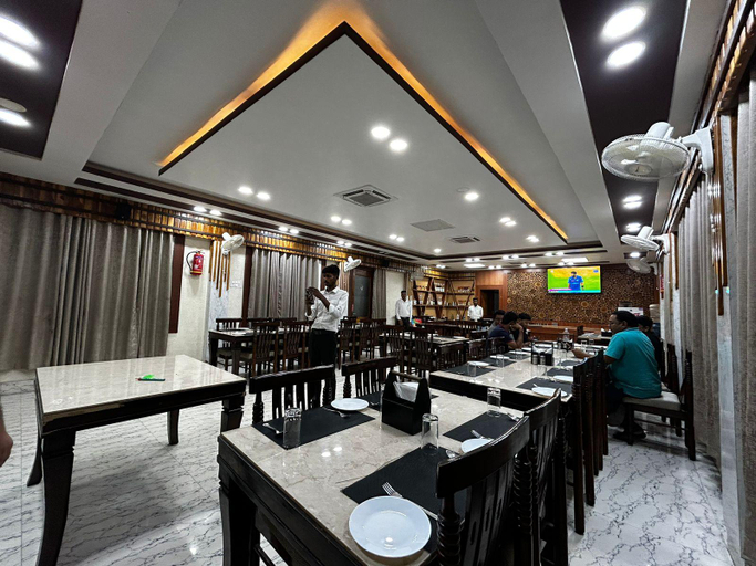 Food & Drinks 3, The Heritage, Dumka
