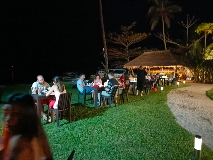 Food & Drinks 5, Bebeladan Beach Resort, El Nido