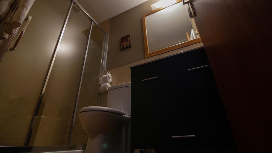 Bathroom 3, Tolare-Berri, Guipúzcoa