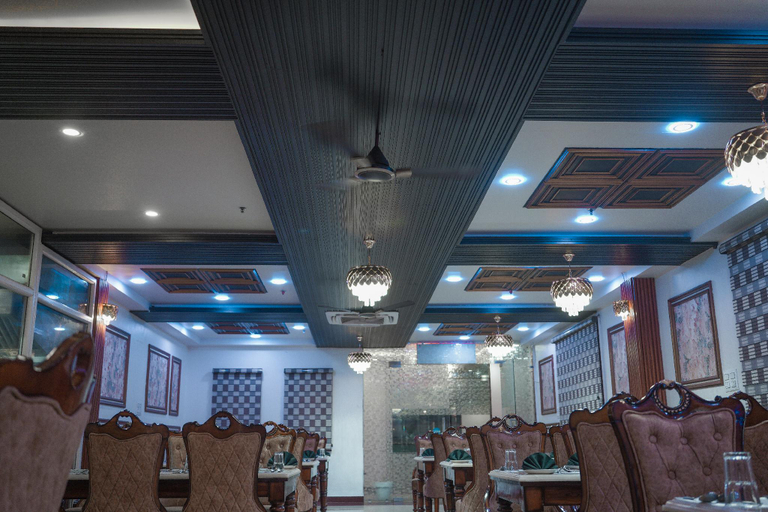 Food & Drinks 5, Raj Vilas Hotel & Resort, Maharajganj