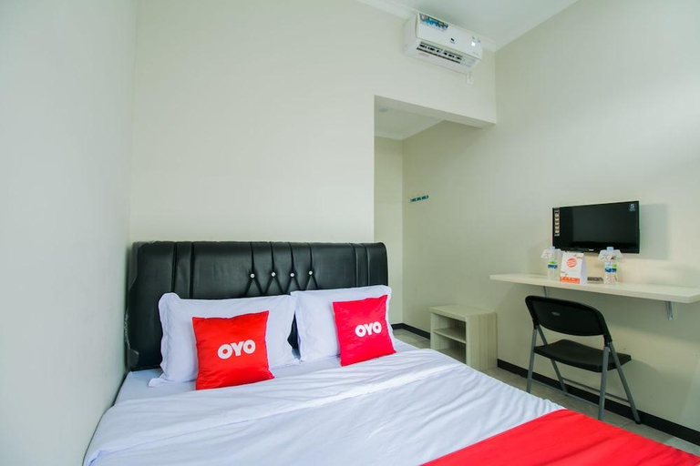Bedroom 3, Hotel O Fakhira Residence, Cianjur