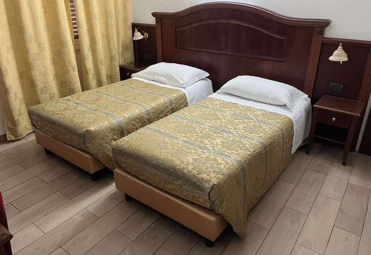 Bedroom 3, Hotel Valganna, Milano