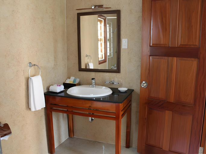 Bathroom 1, Spring Garden Homestay, Phú Quốc