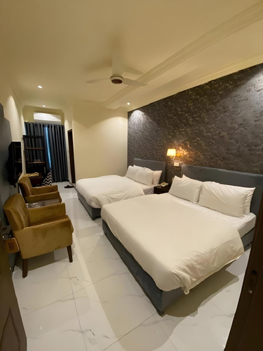 Bedroom 5, Shelton Rezidor Hotel DIK, Dera Ismail Khan