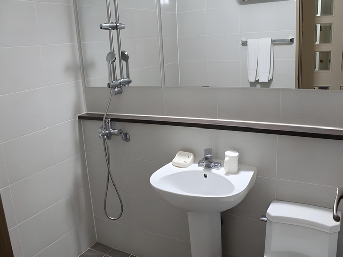 Bathroom, The K Seoraksan Family Hotel, Sokcho