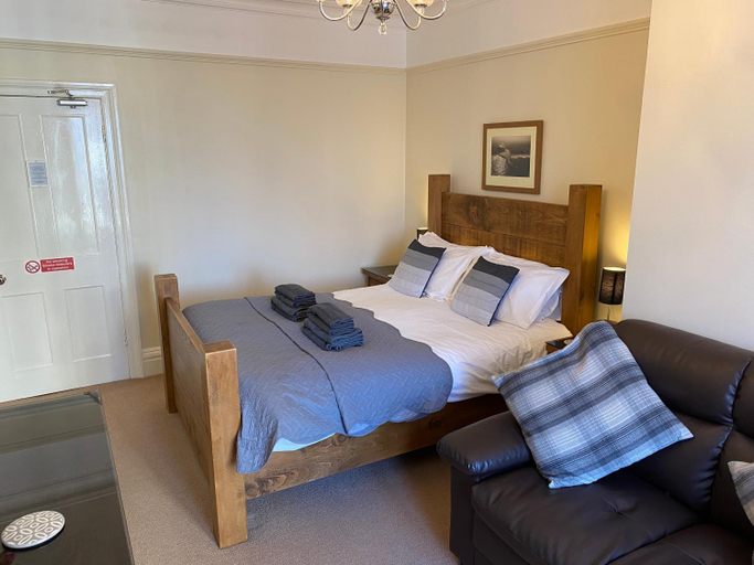 Bedroom 2, The Whalebone Arch, North Yorkshire