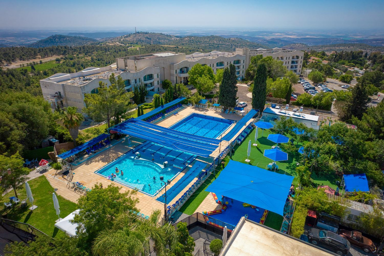Sport & Beauty, pisgat shoresh