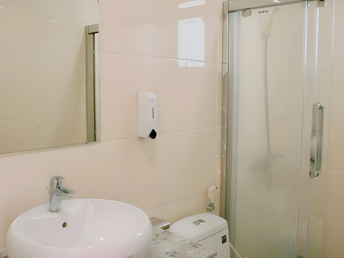 Bathroom 3, Kim's Homestay & Villa , Hạ Long