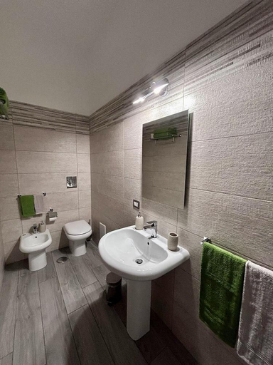 Bathroom 4, il Sogno di Partenope, Napoli
