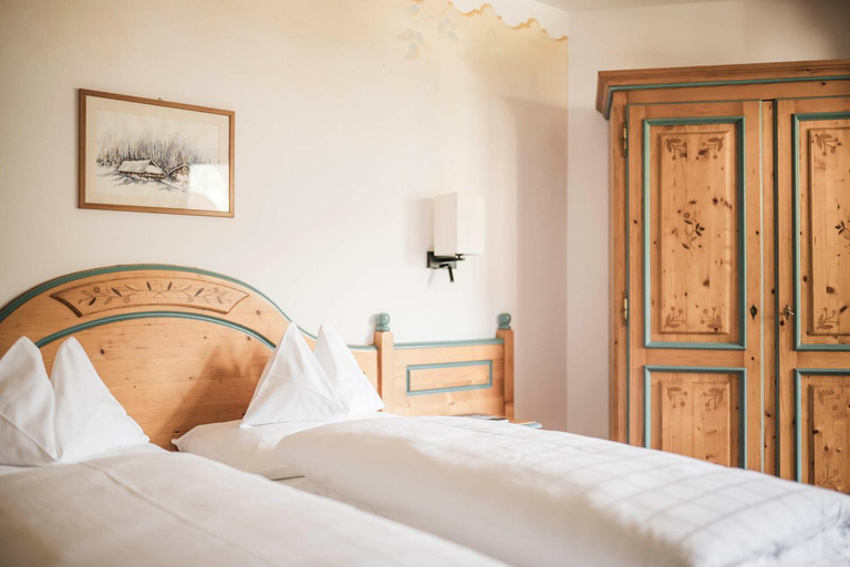 Bedroom 3, Hotel Ansitz Jakoberhof, Bolzano