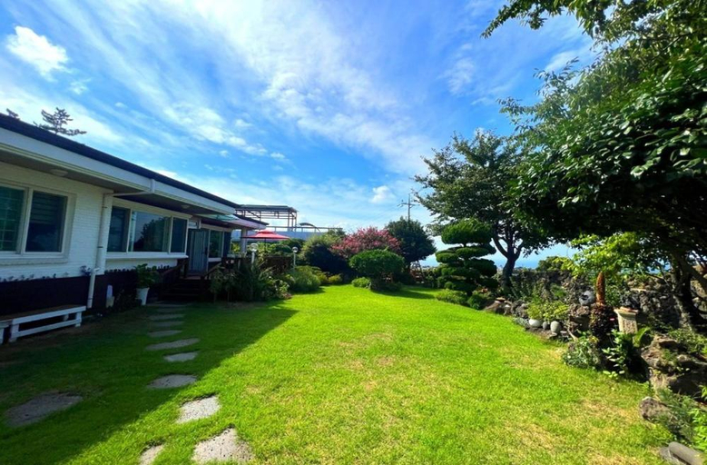Others 4, Haebyeol Private Pension (Pet friendly), Jeju