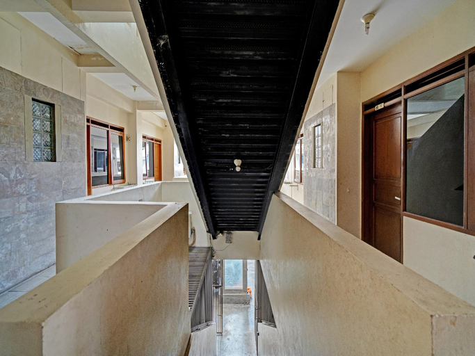 Others 5, OYO 1699 Verona Residence, Bandung